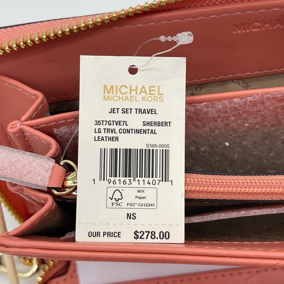 Michael Kors Large Continental Wallet Wristlet - Picture 7 of 7